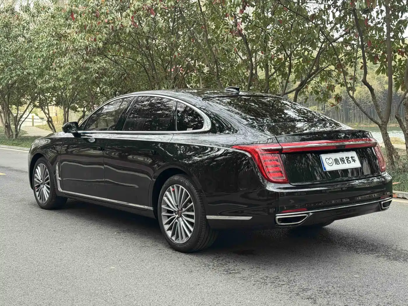 HONGQI H9