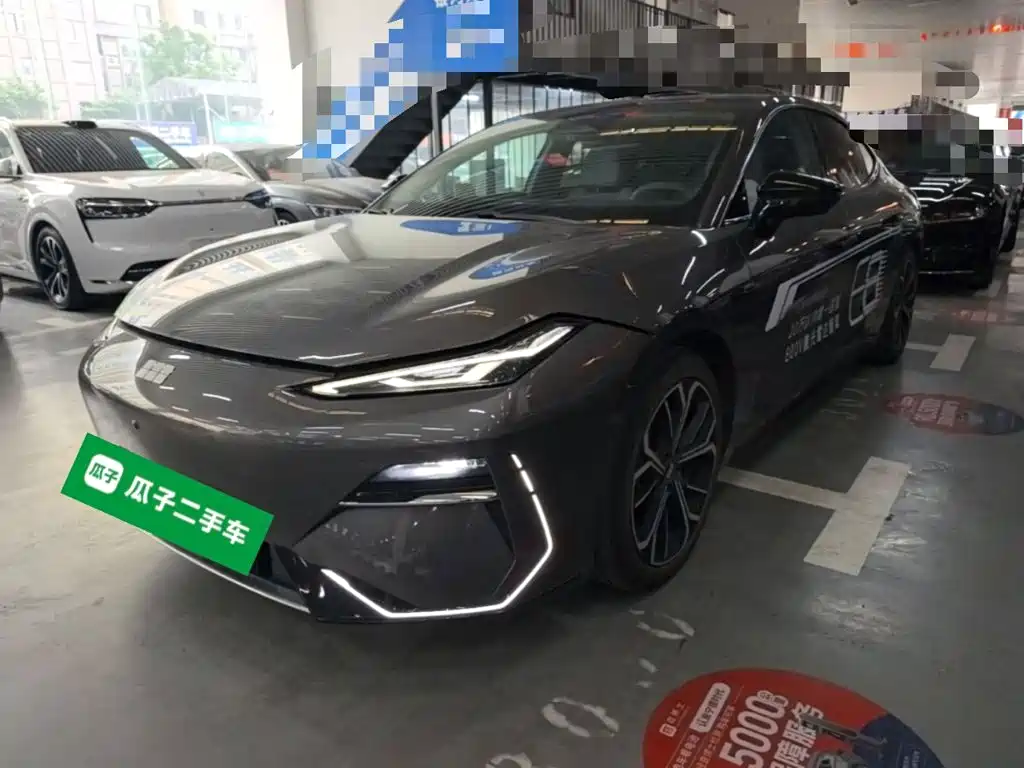 Geely Galaxy Galaxy E8 2025 2025 700km Long Voyage Smart Drive Edition