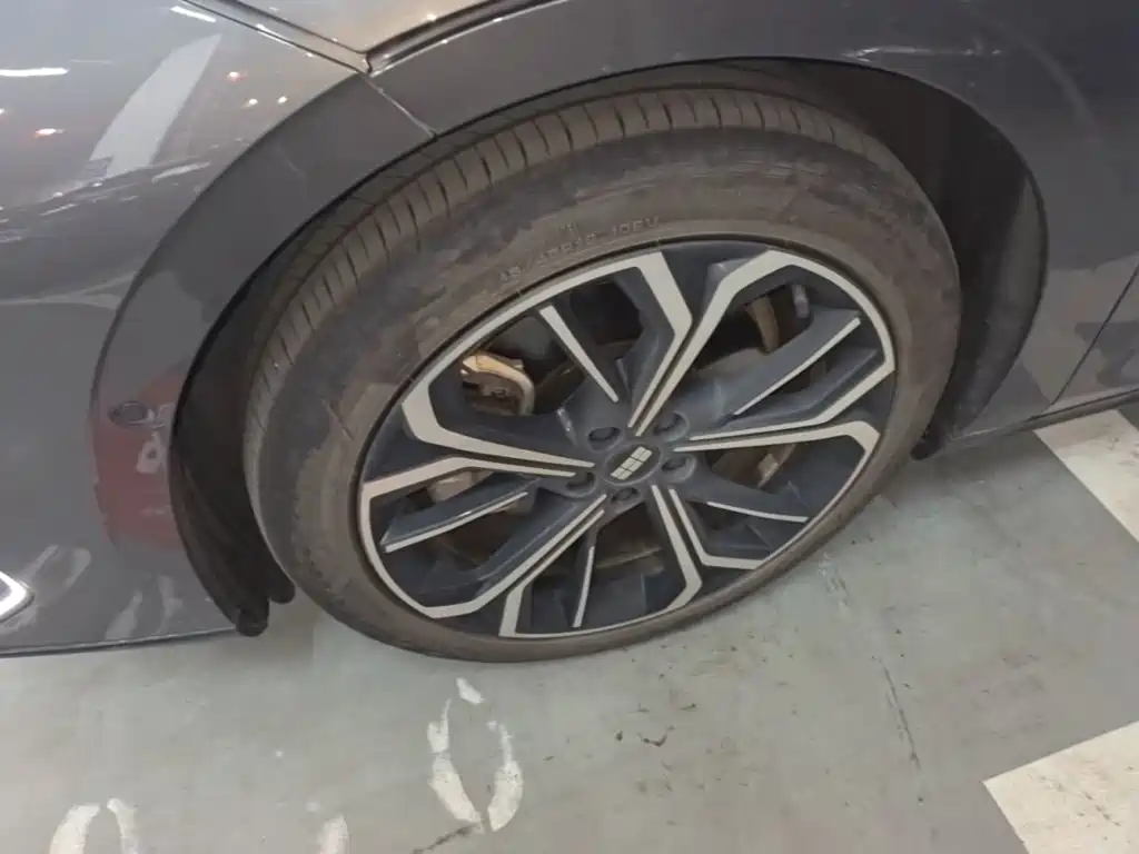 Geely Galaxy Galaxy E8 2025 2025 700km Long Voyage Smart Drive Edition