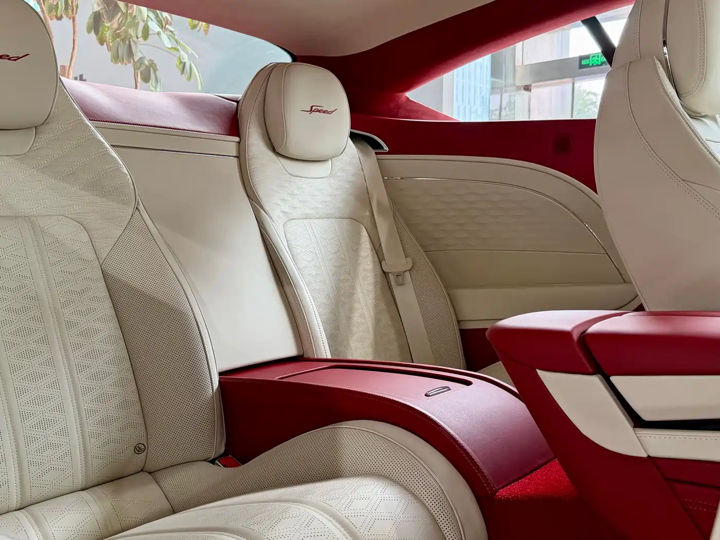 Bentley Continental Plug-in Hybrid 2025 2025 GT Ultimate Edition