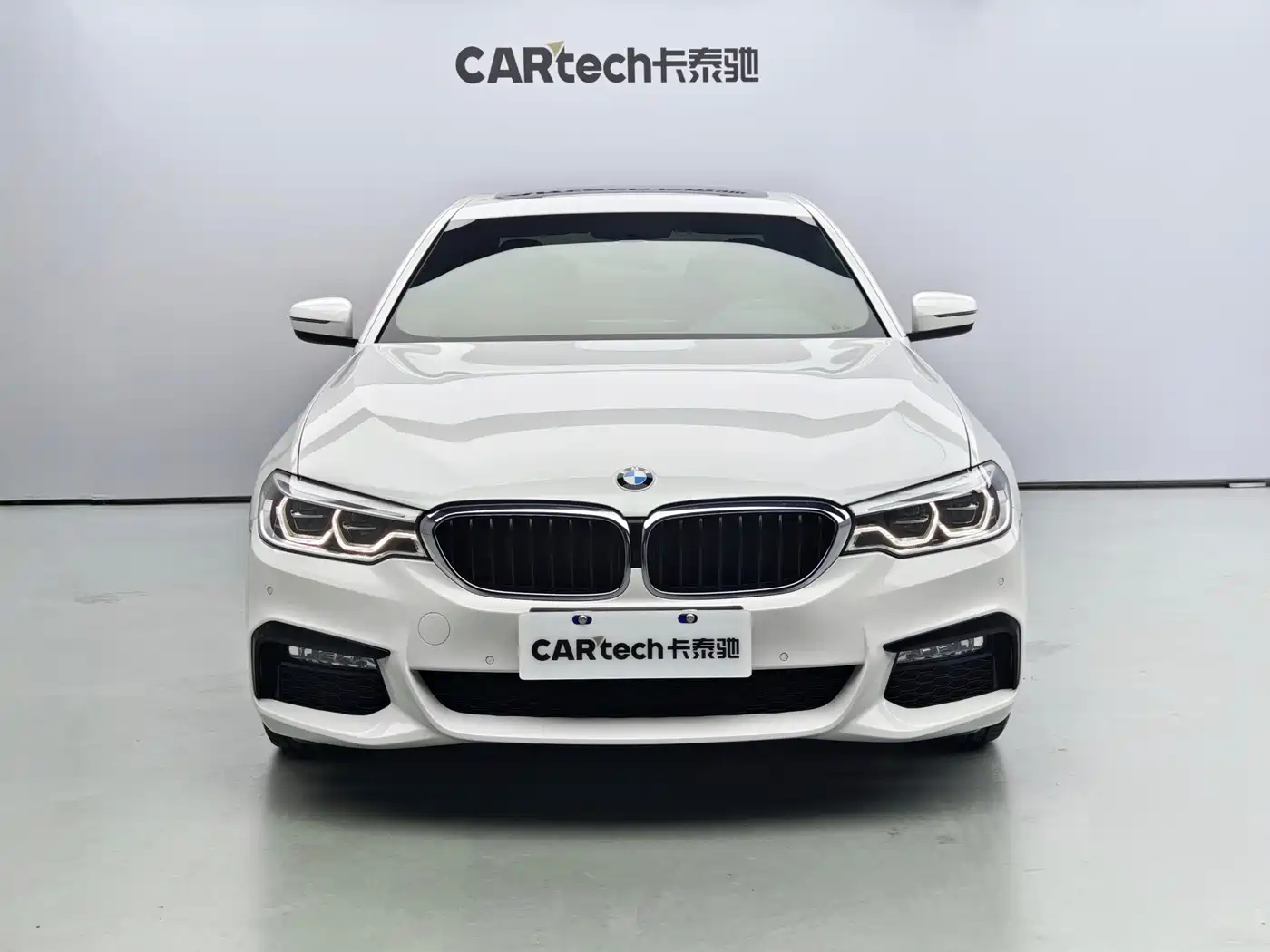 BMW 5 Series 2018 525Li M Sport Package фото 2