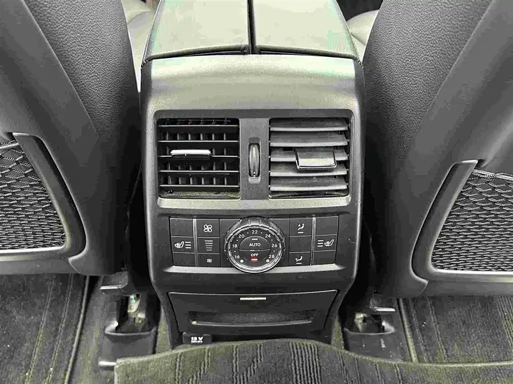 BAIC ORV Beijing Offroad BJ90 2021 3.0T Zhengrong Edition фото 10
