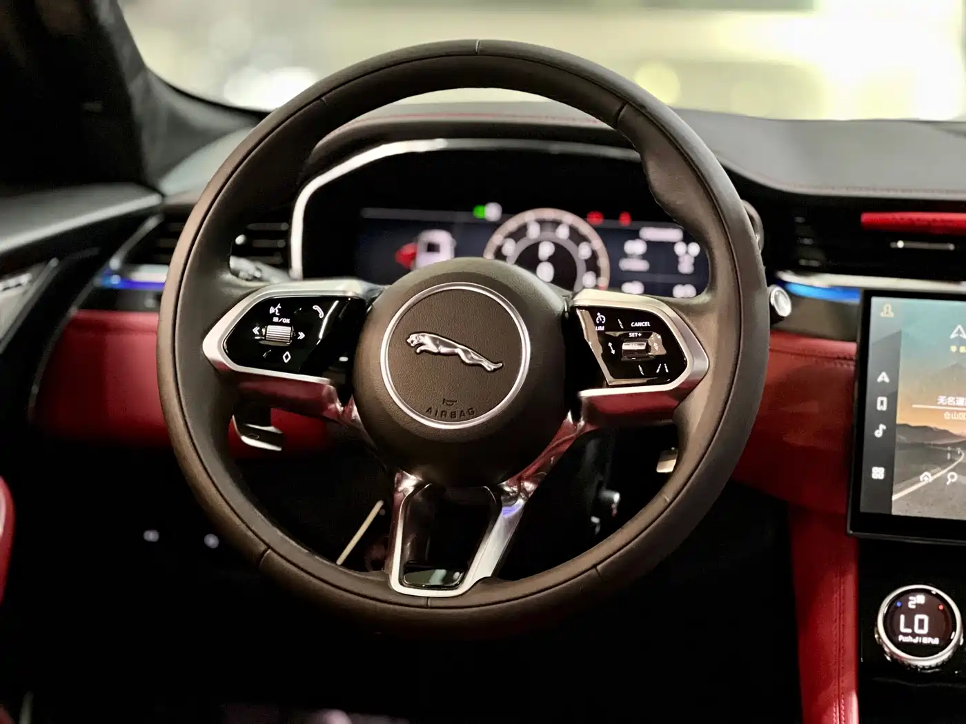 Jaguar F-PACE 2023 2024 P400 SPORT