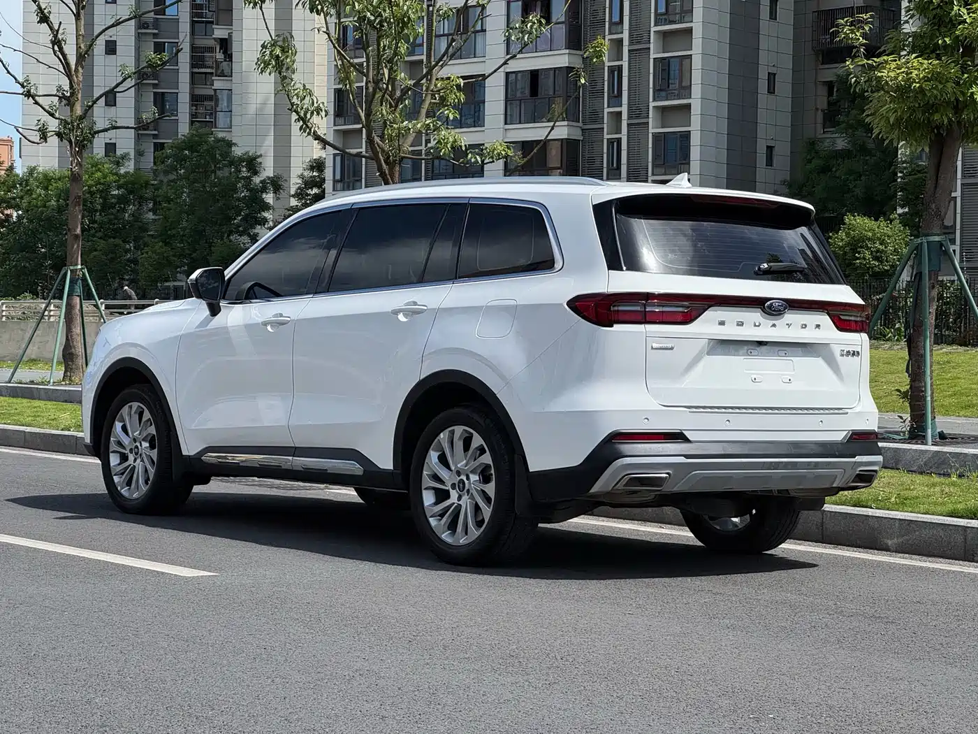 FORD LINGYU