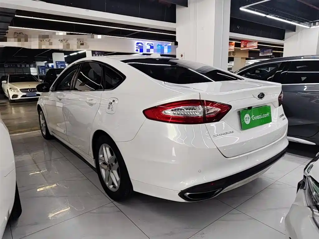 FORD MONDEO