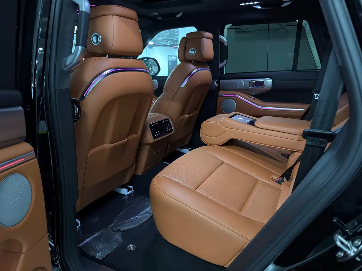 TANK TANK 700 NEW ENERGY