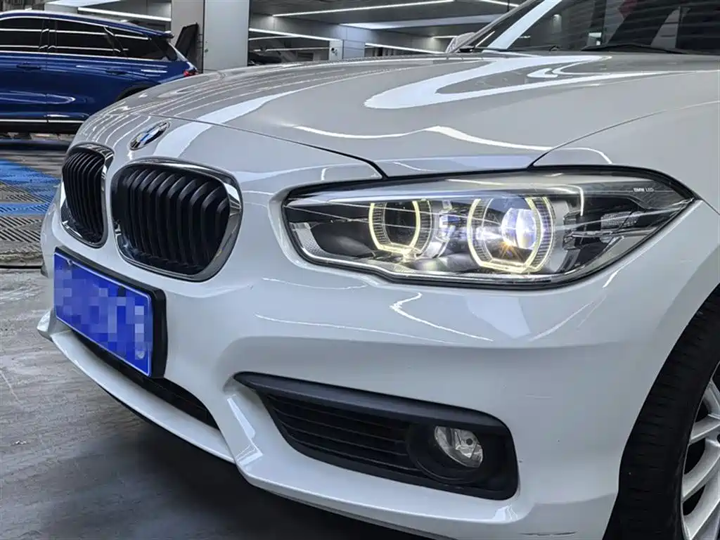 BMW 1 Series (Import) 2015 120i Leading фото 16
