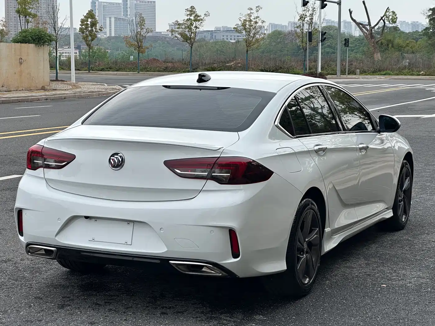 Buick Regal 2019 Model GS 28T Elite China VI фото 4