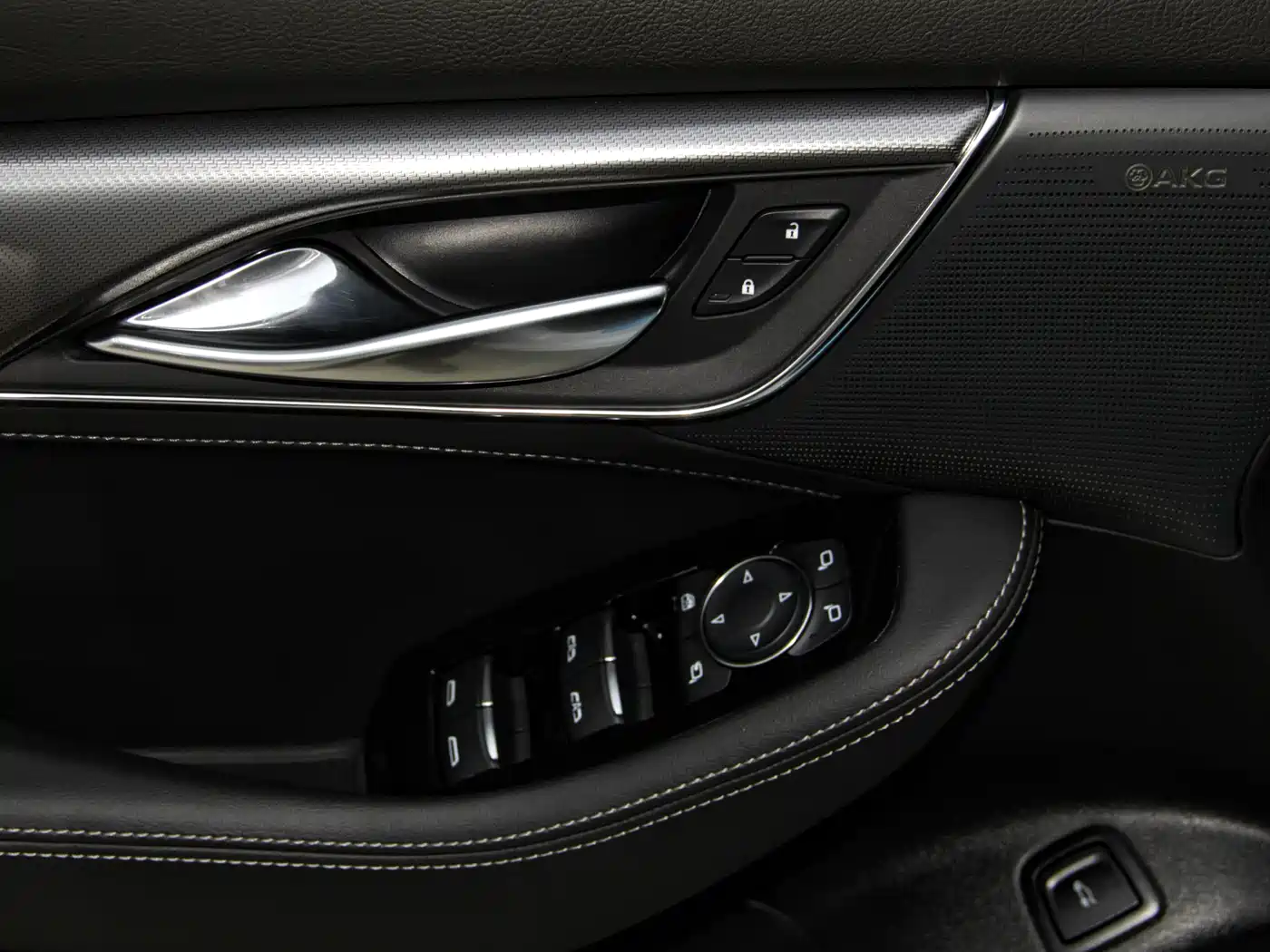 Cadillac CT5 2024 28T Luxury Model Pro фото 19