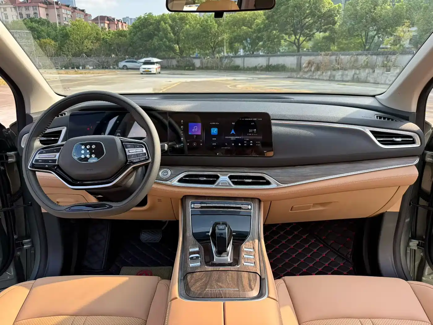 Landian E5 2024 2023 1.5L DE-i 100KM Enjoyment 7-seater