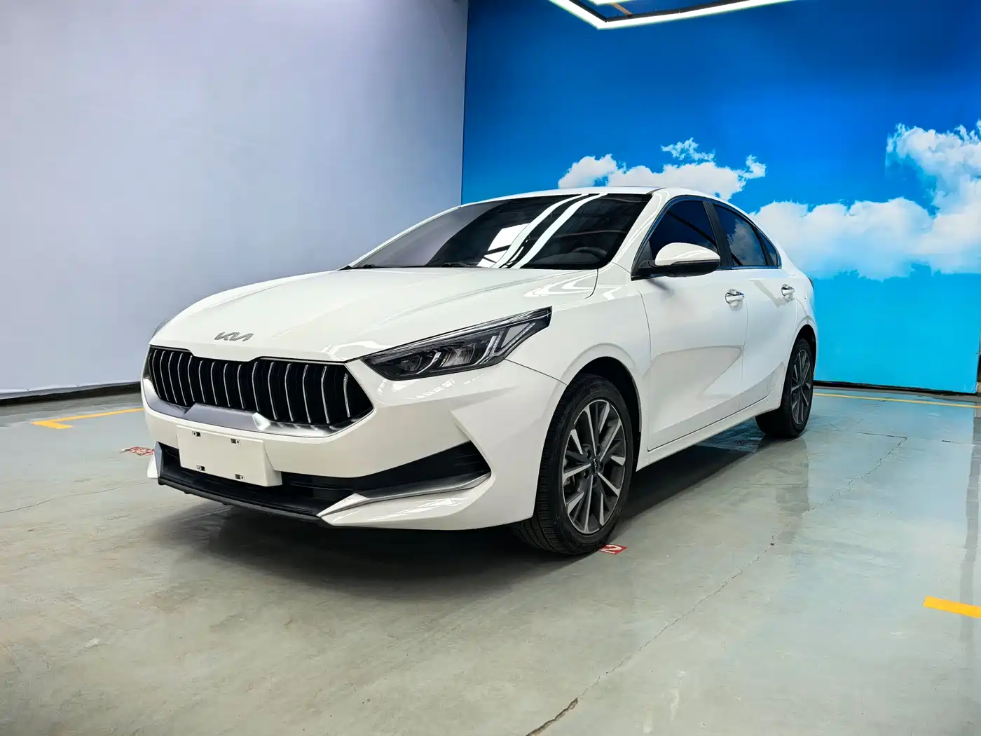 Kia K3 2021 Facelift 1.5L CVT Fashion Edition фото 3