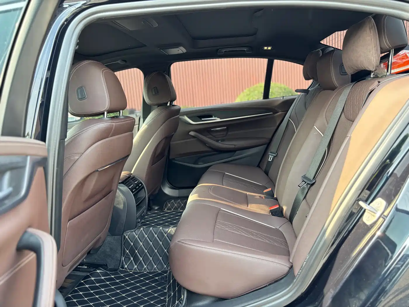 BMW 5 Series 2022 530Li Executive M Sport Package фото 12