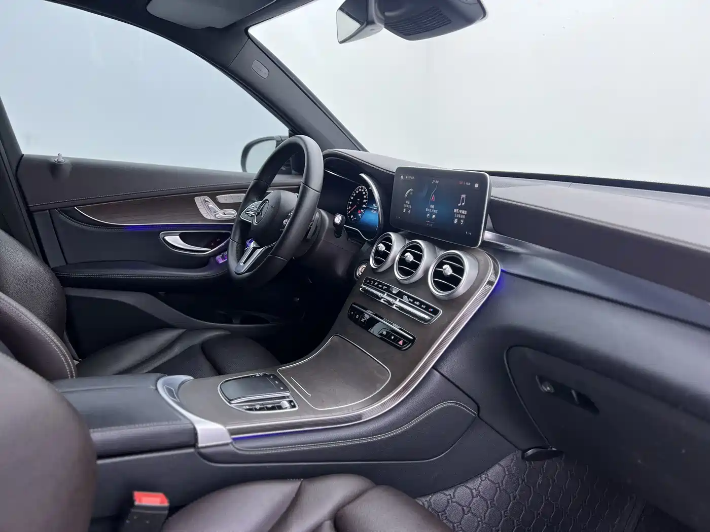 Mercedes-Benz GLC 2020 GLC 300 L 4MATIC Dynamic фото 20