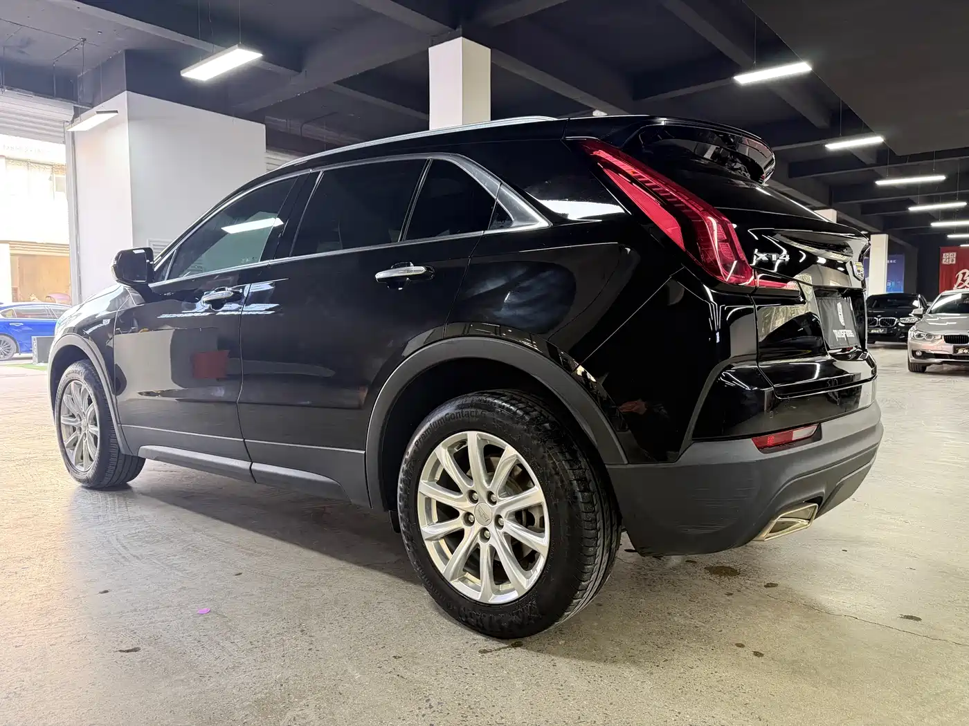 CADILLAC XT4
