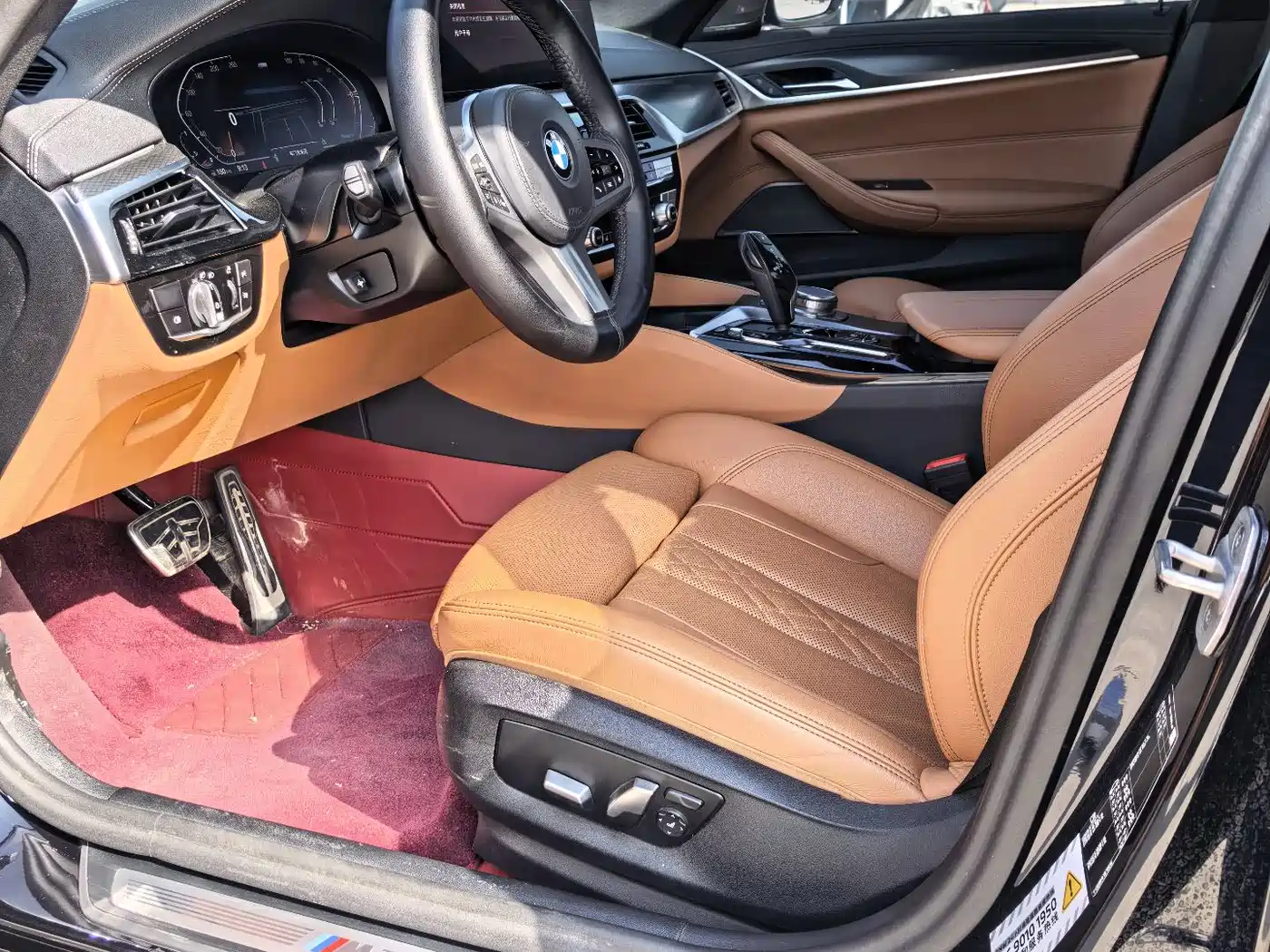 BMW 5 Series (Import) 2022 Model Second Facelift 530i M Sport Package фото 5