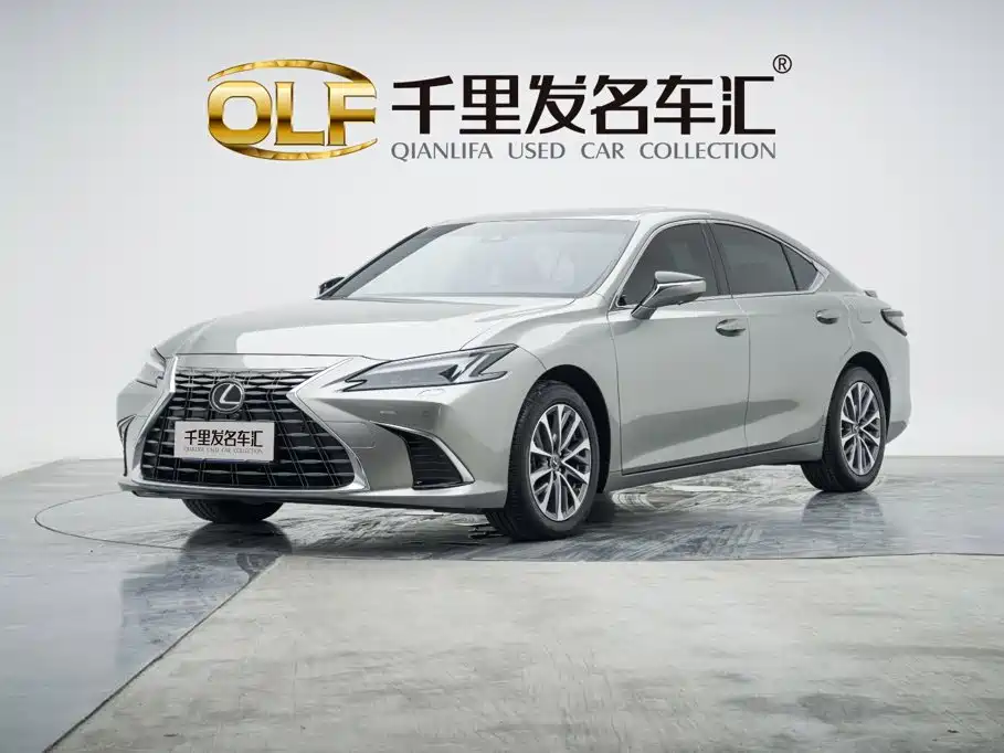Lexus Lexus ES 2025 300h Ultimate Edition
