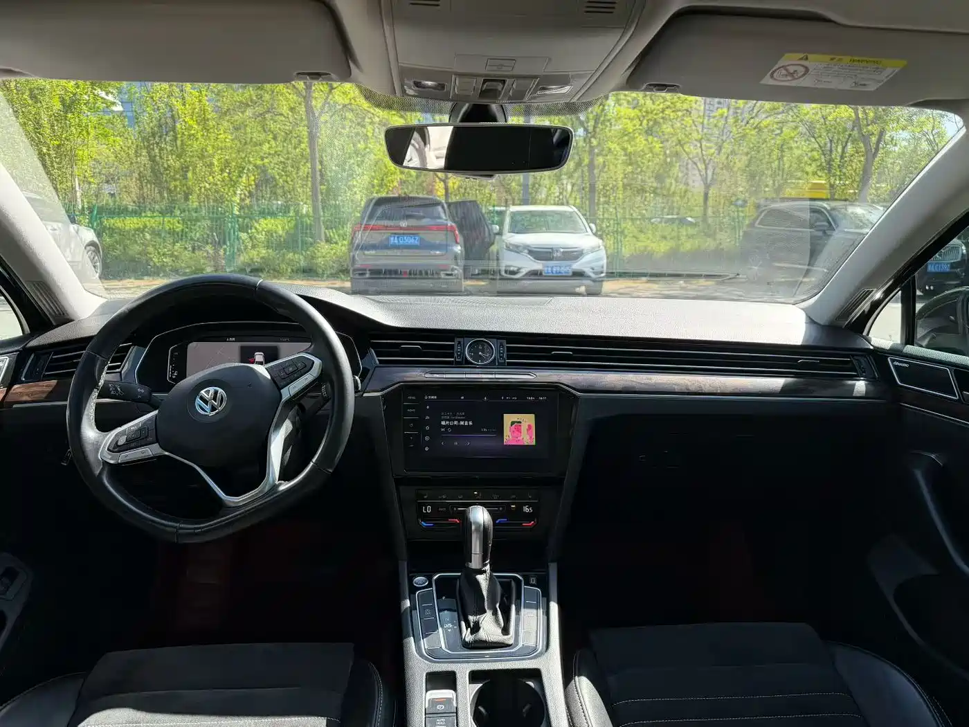 Volkswagen Magotan 2020 330TSI DSG Luxury фото 4