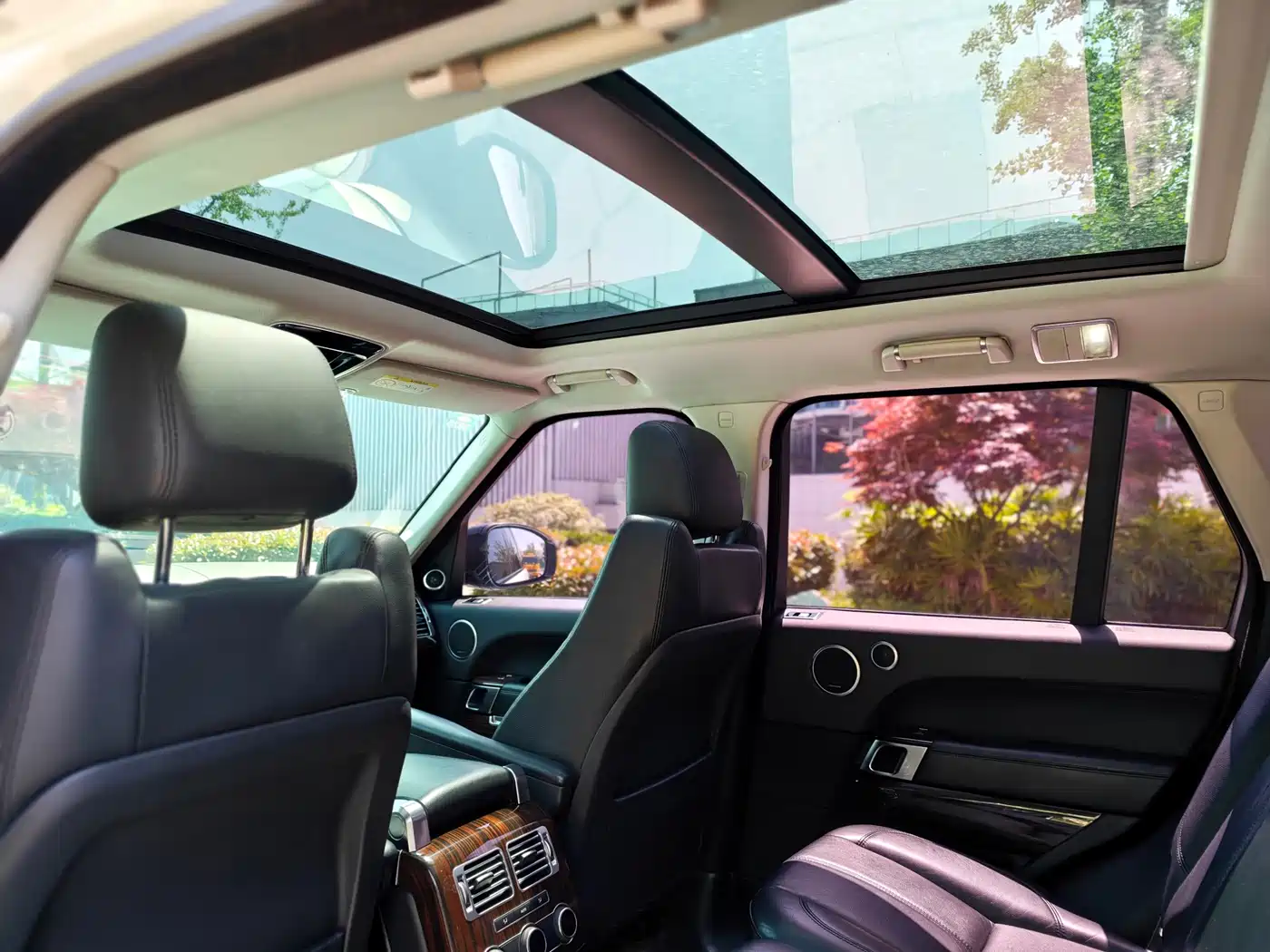 Land Rover Range Rover 2017 3.0 SC V6 Vogue фото 9