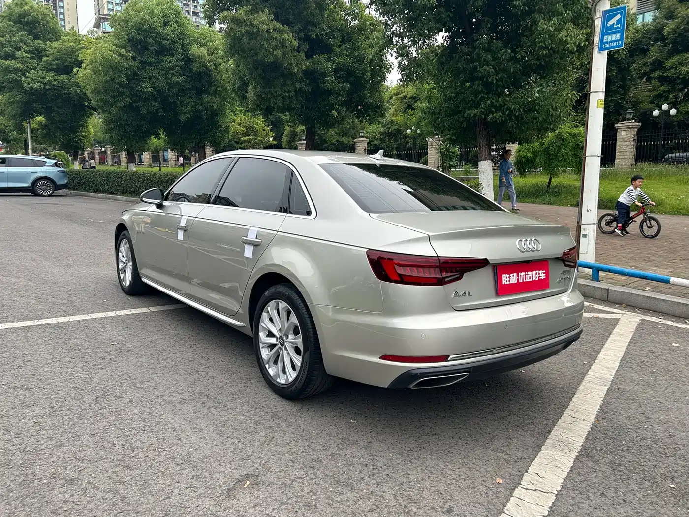 Audi A4L 2019 40 TFSI Progressive (China VI) фото 5