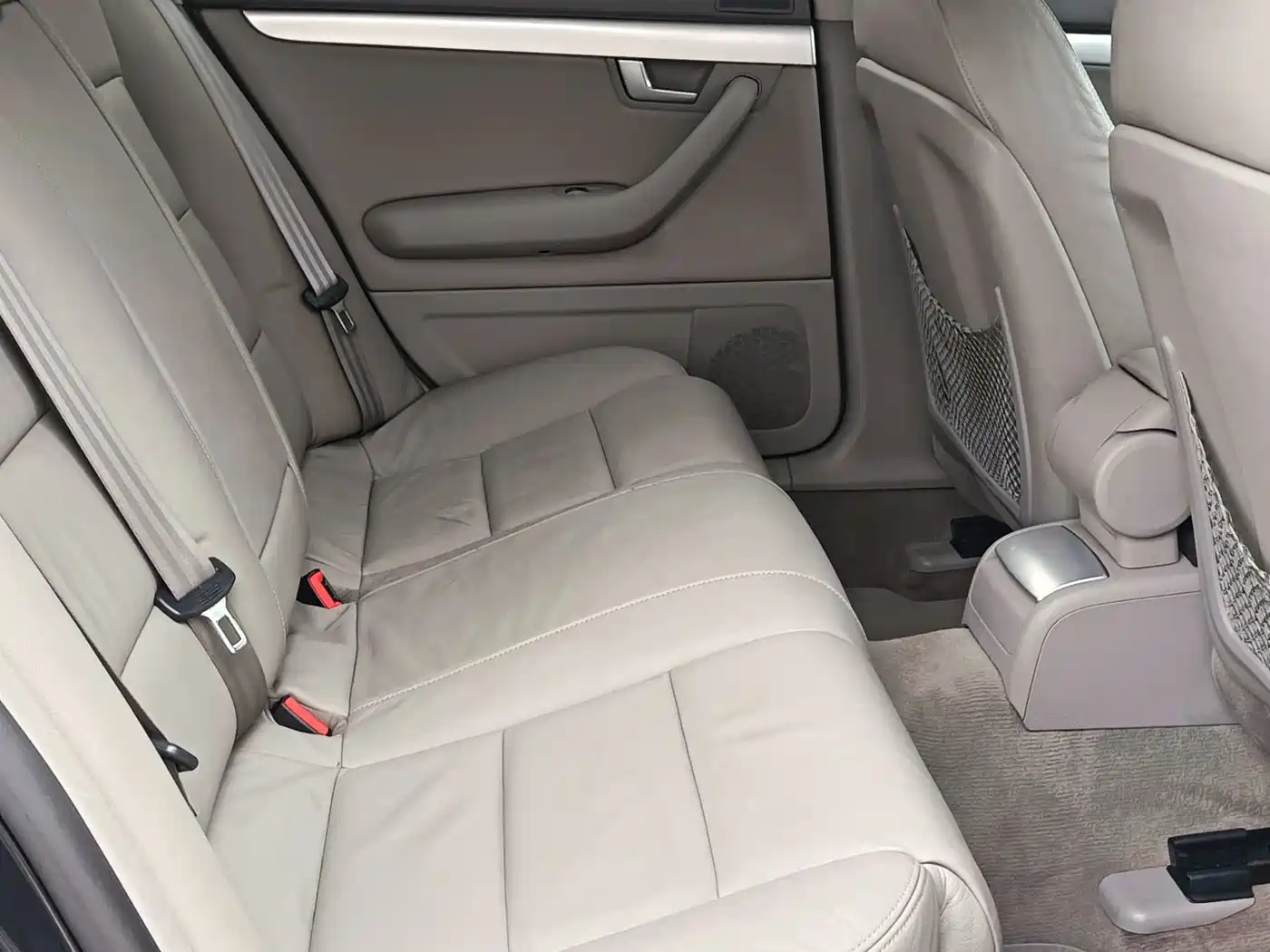Audi A4 2008 Model 1.8T Automatic Comfort фото 16