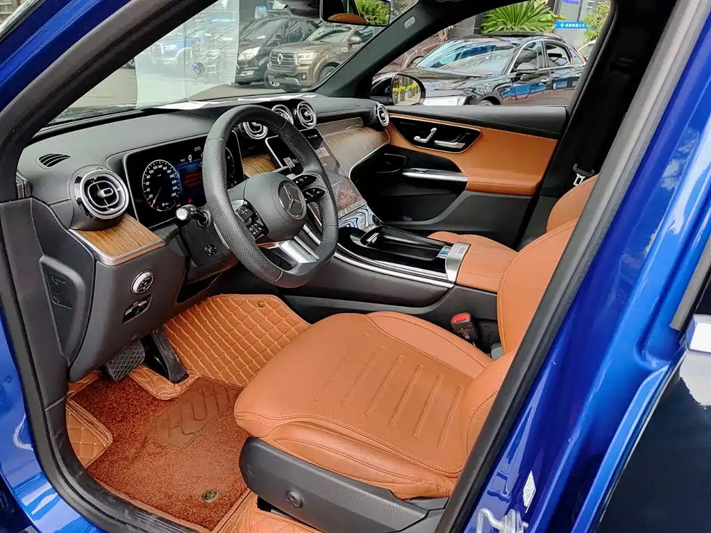 Mercedes-Benz GLC 2024 GLC 300 L 4MATIC Dynamic 7-seater фото 7