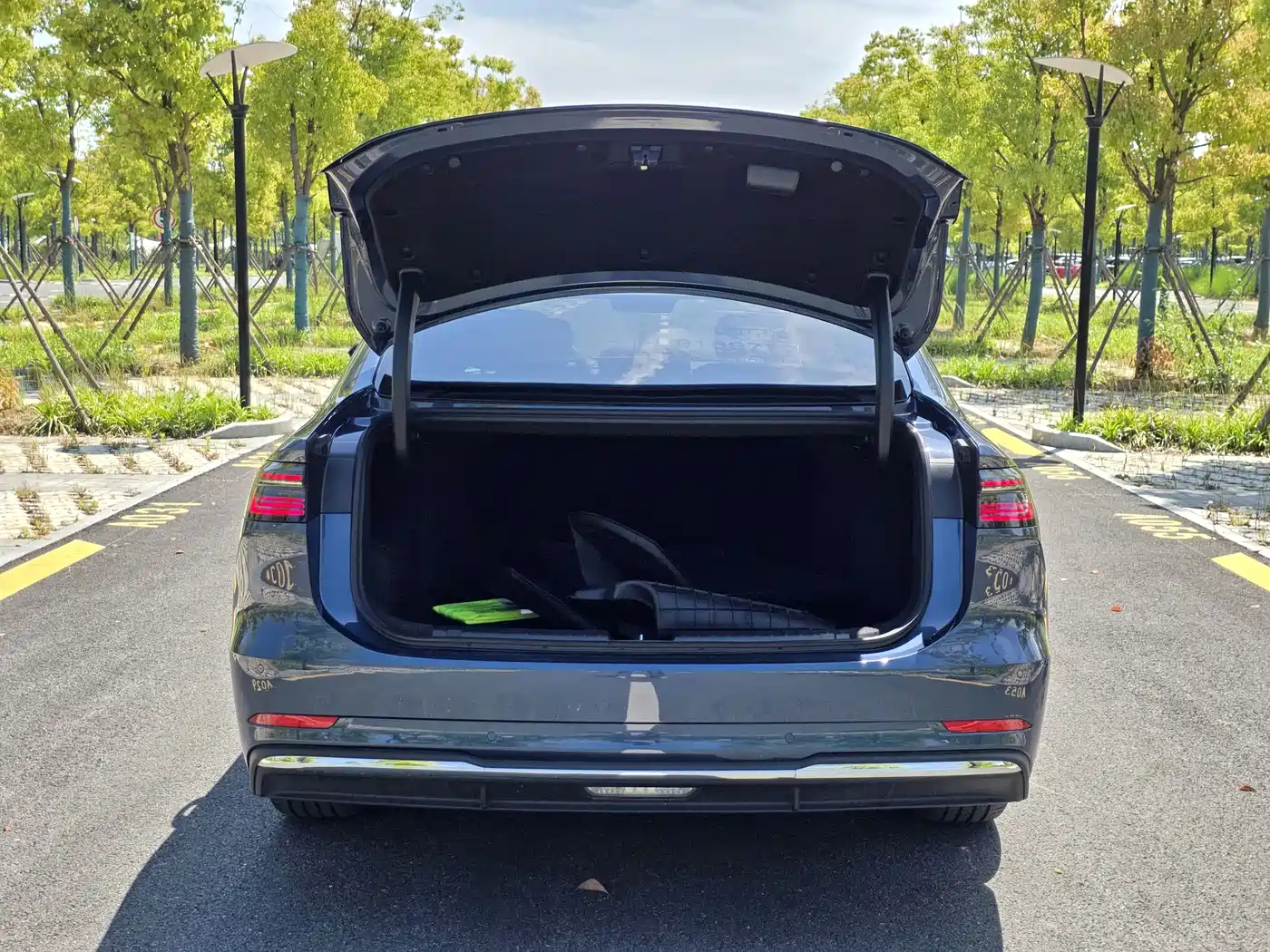 Geely Galaxy Galaxy A7 2025 EM-i фото 23