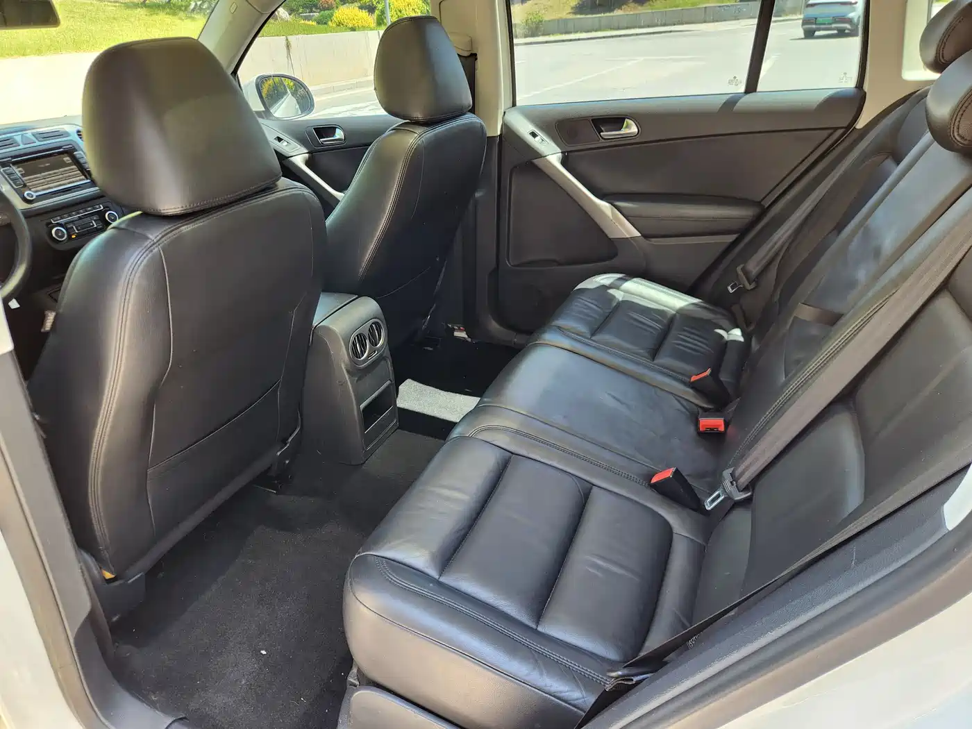Volkswagen Tiguan 2013 1.8TSI Auto 4WD Luxury фото 10