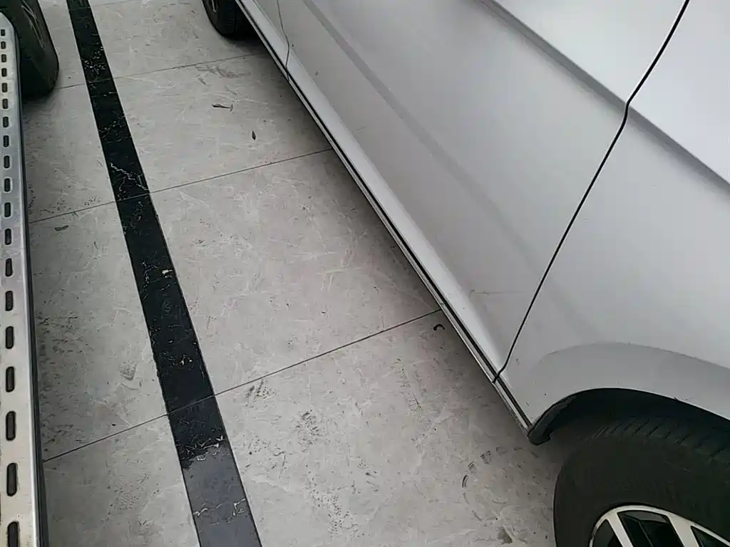 Volkswagen Weilan 2018 380TSI 2WD Comfort Edition фото 21