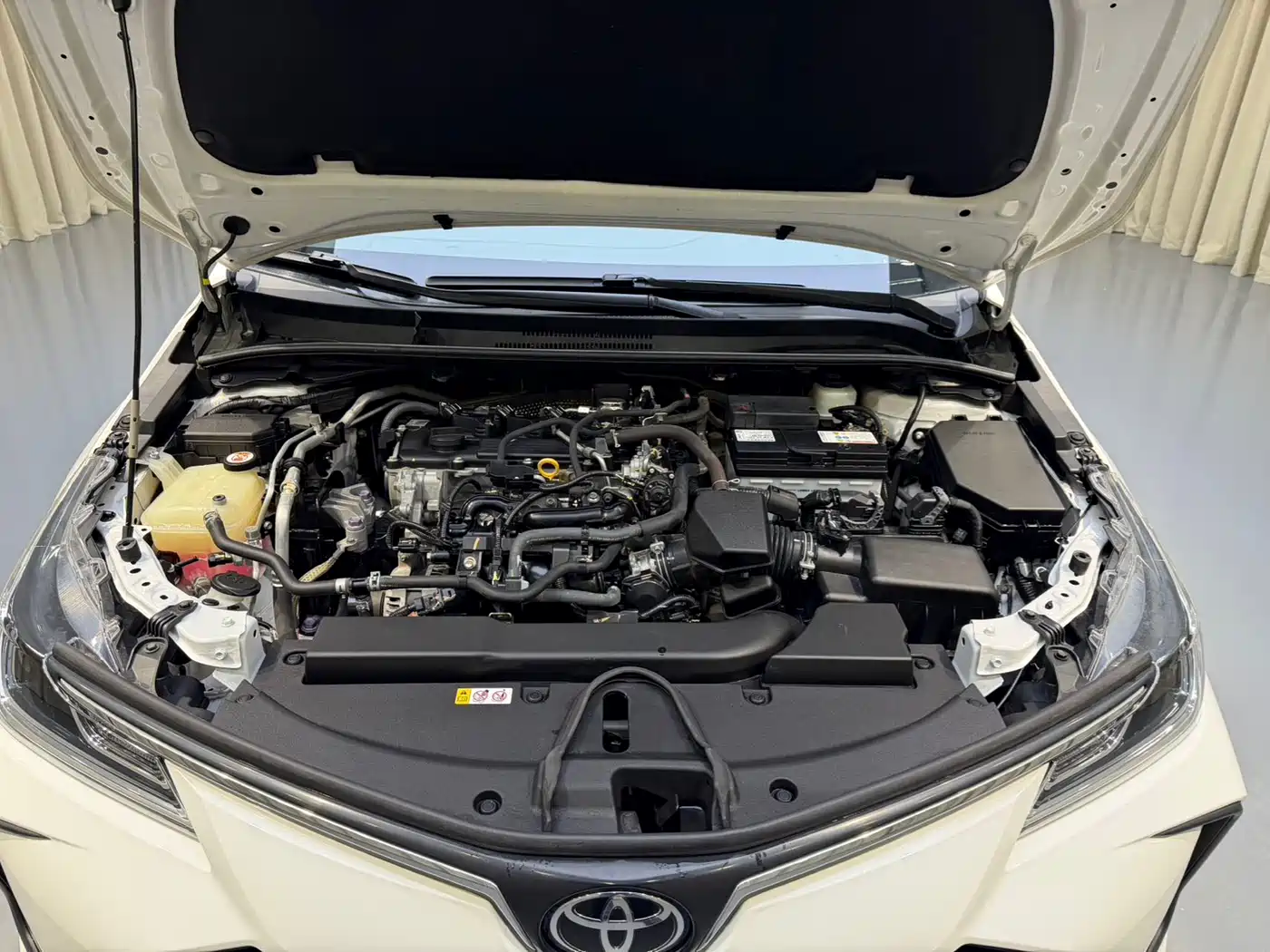 Toyota Corolla 2021 TNGA 1.5L CVT Elite Edition фото 16