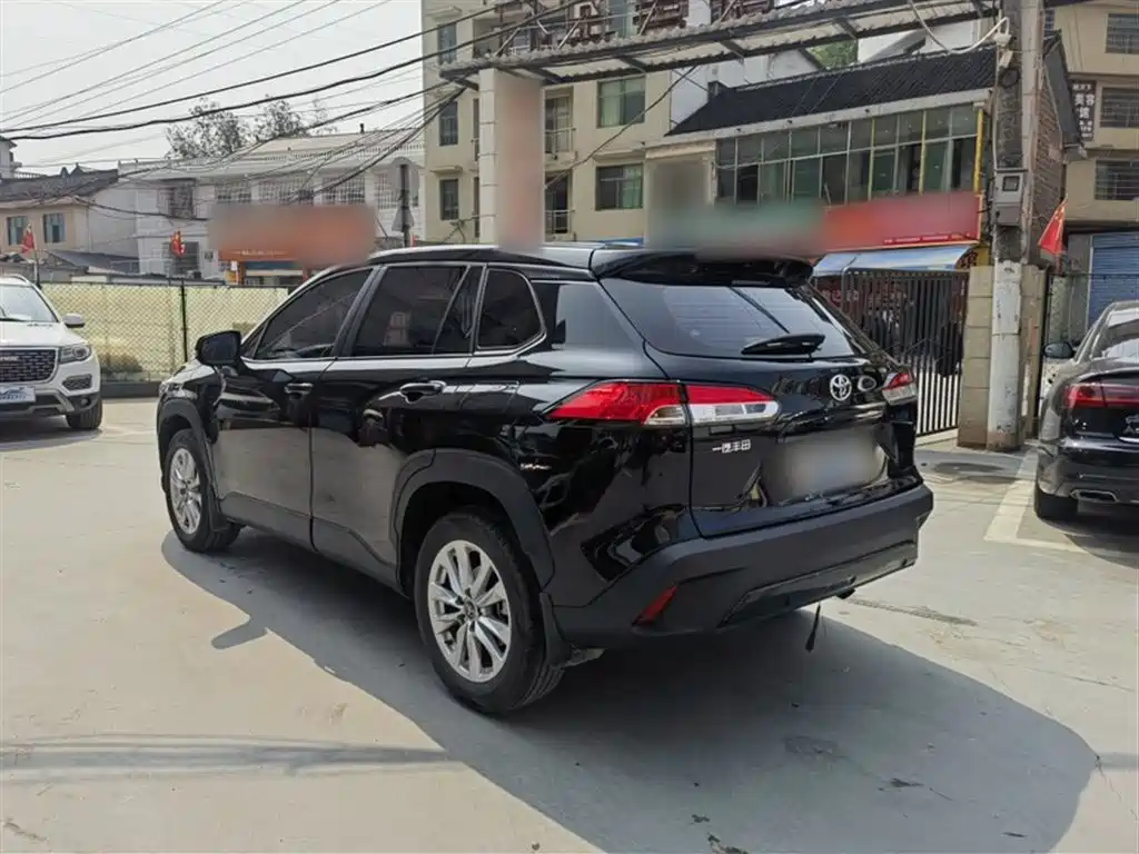 Toyota Corolla Cross 2024 Model 2.0L Pioneer Edition фото 9