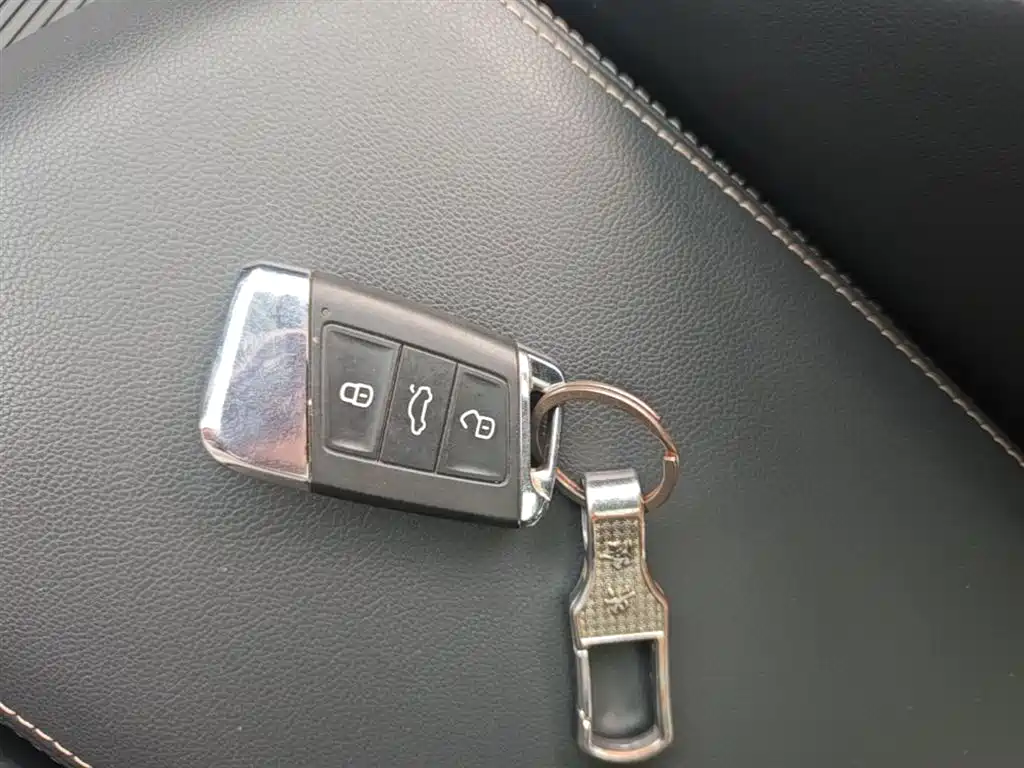 Volkswagen Passat 2019 330TSI Elite Version China VI фото 9