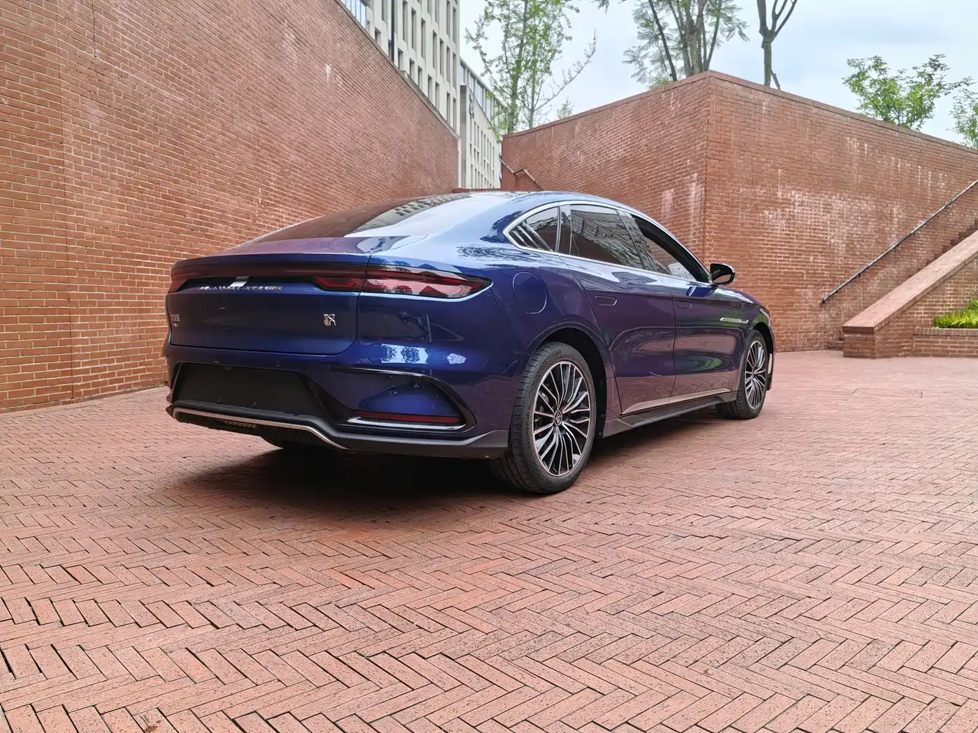 BYD HAN