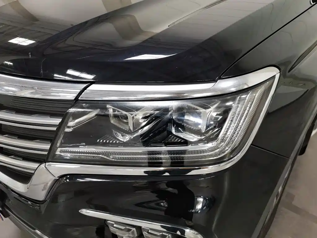 Photo 7 - Roewe RX8