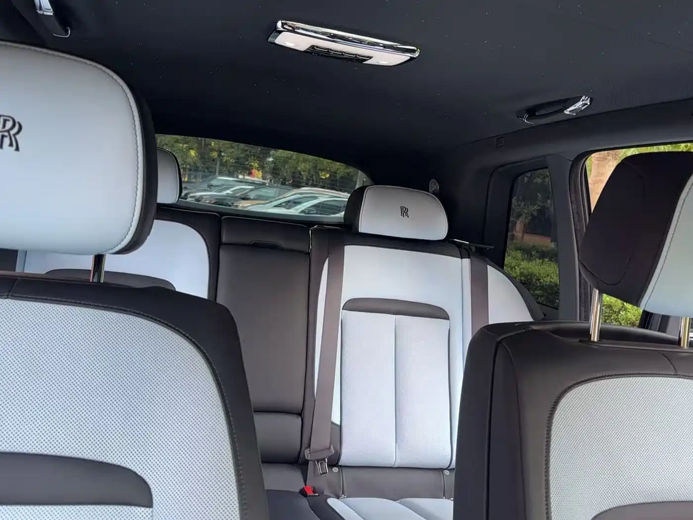 Rolls-Royce Cullinan 2024 2018 5-Seater Version