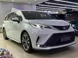 Фото 3 - Toyota Granvia