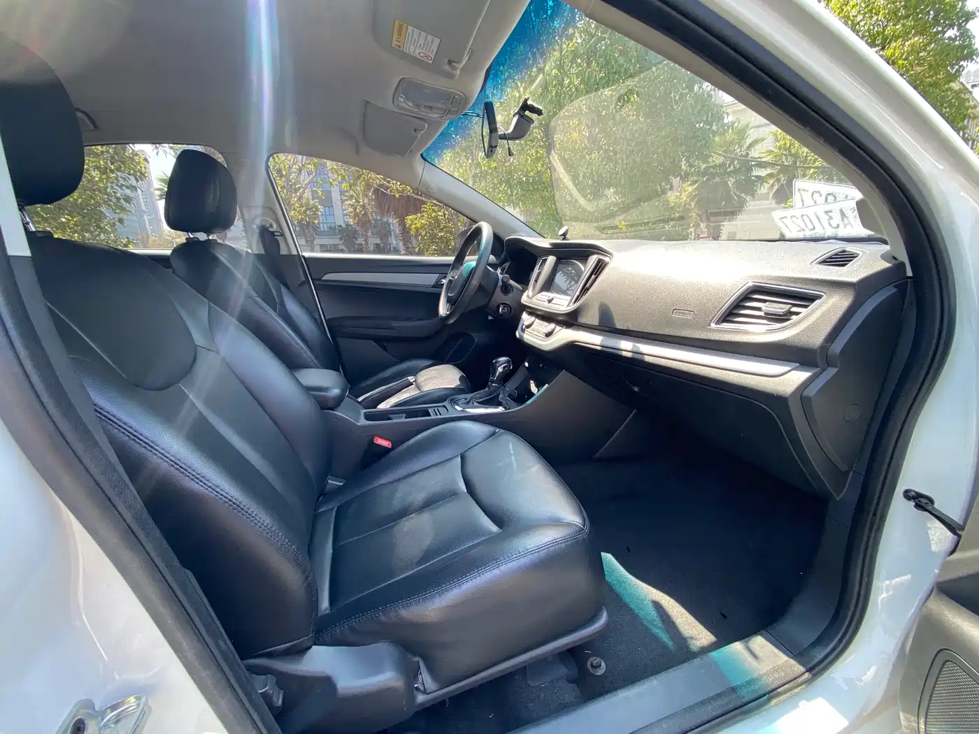Photo 12 - Roewe 360