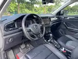 Фото 18 - Volkswagen T-ROC