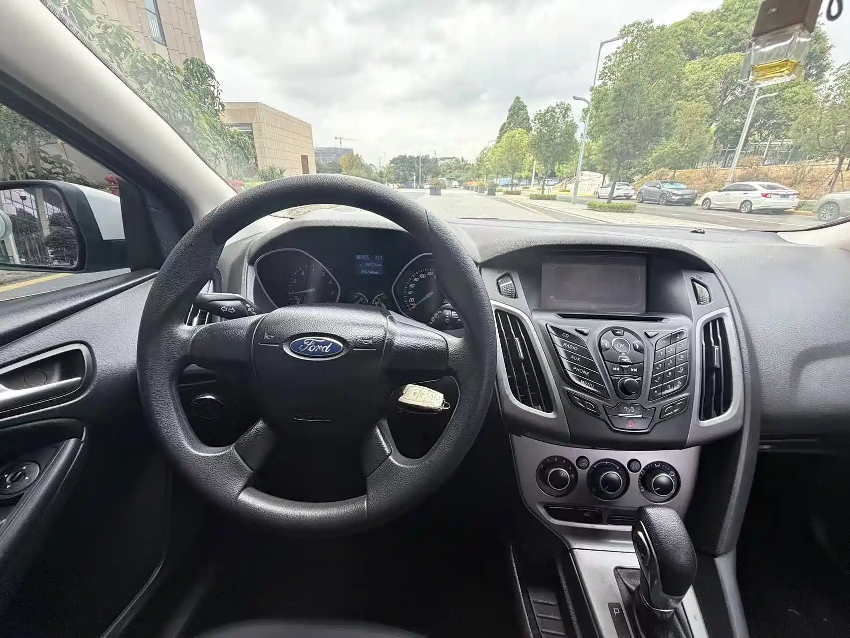 Photo 11 - Ford Focus