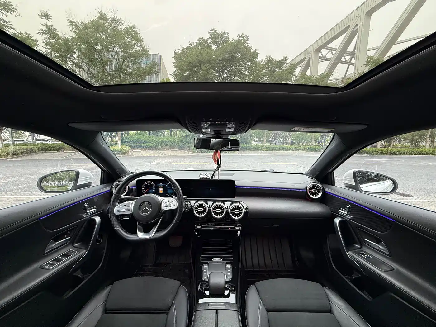 Mercedes-Benz A-Class 2021 A 200 L Sport Sedan Fashion Edition фото 11