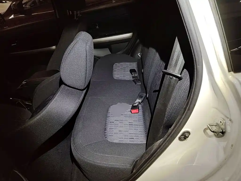 Haval H1 2017 2017 Red Label 1.5L AMT Comfort