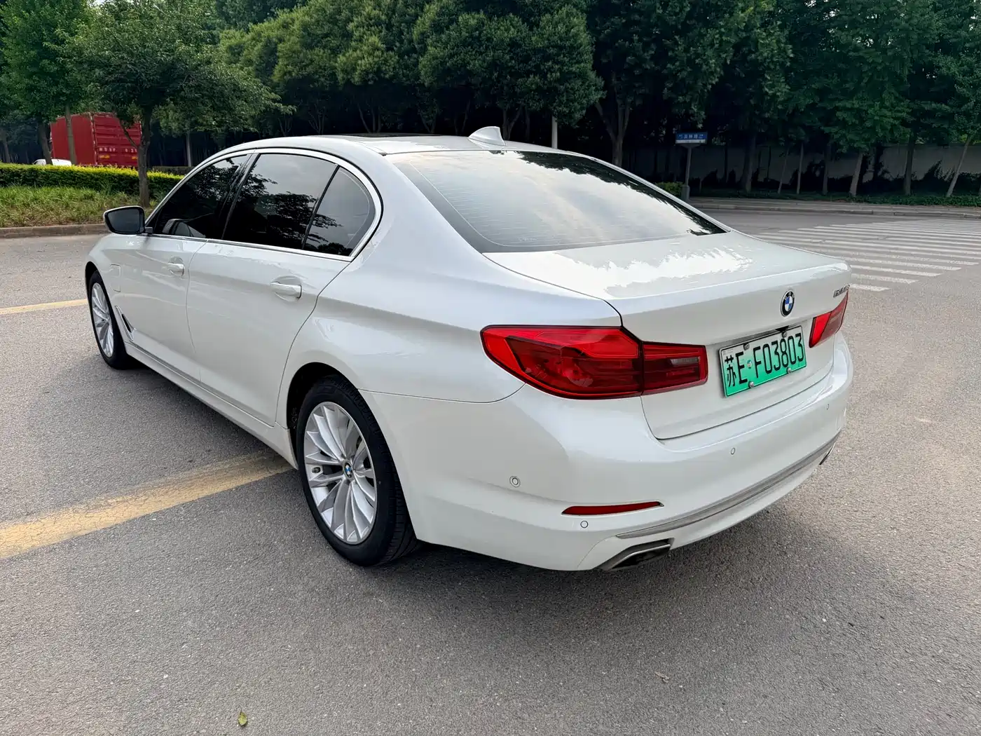 BMW 5 Series New Energy 2020 530Le Range Upgrade Luxury Package фото 8