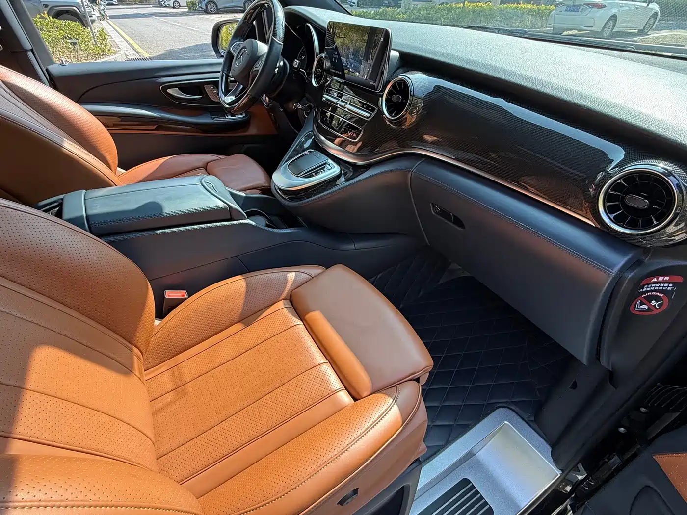 MERCEDES-BENZ V CLASS