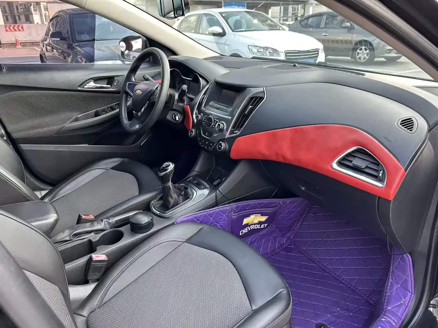 Chevrolet Cruze 2016 1.5L Manual Elite Edition фото 16