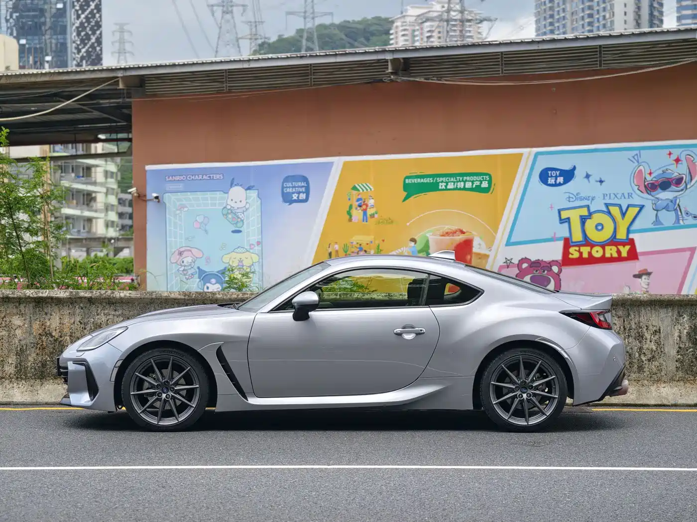 Subaru BRZ 2022 2.4L Manual фото 3