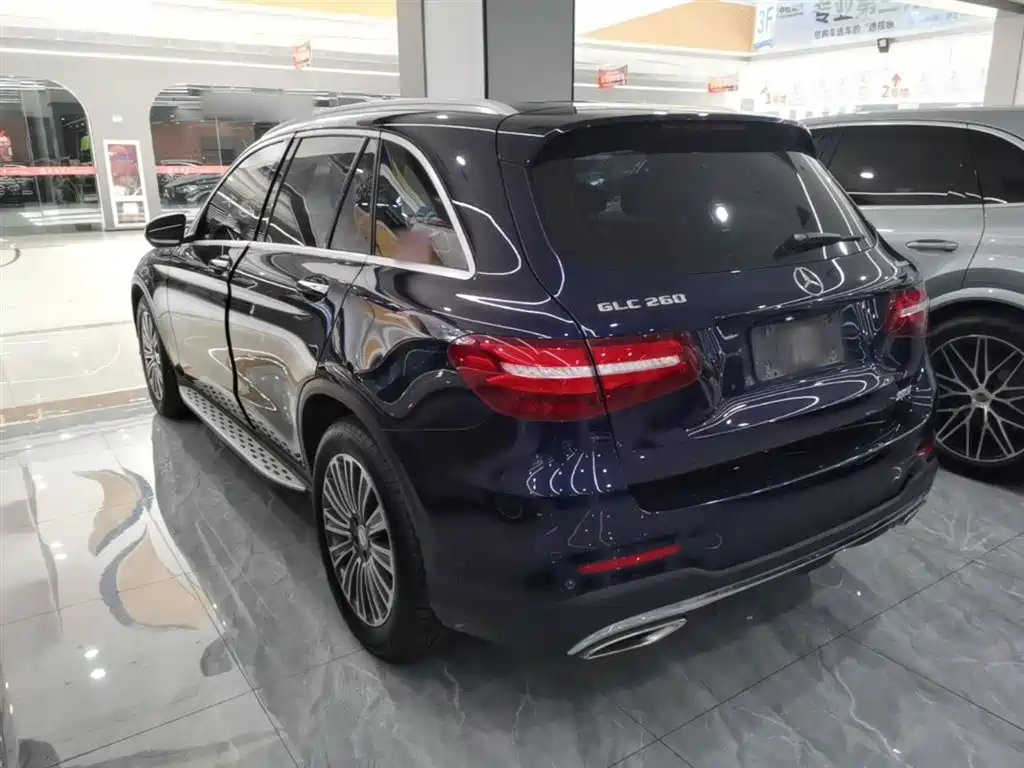 Mercedes-Benz GLC 2017 GLC 260 4MATIC Dynamic фото 5