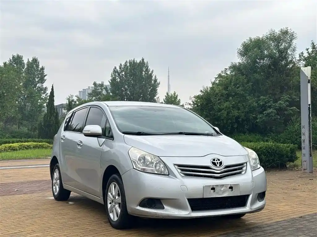 Toyota E'Z 2011 180E CVT Elite Edition фото 3