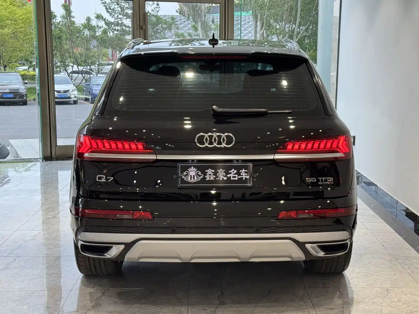 AUDI Q7