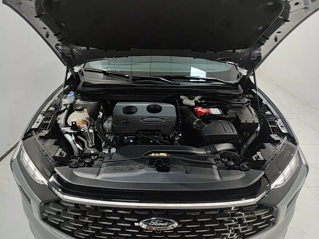Фото 20 - Ford Mondeo