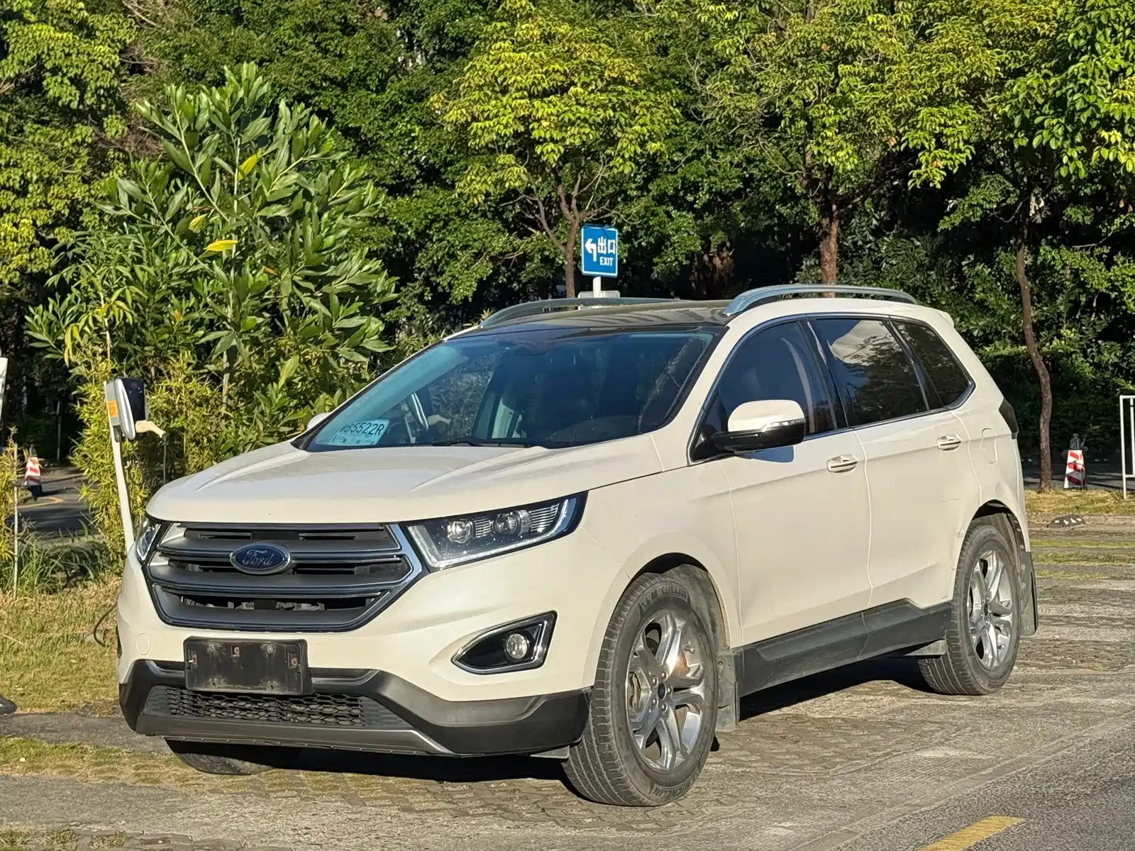Фото 1 - Ford Edge
