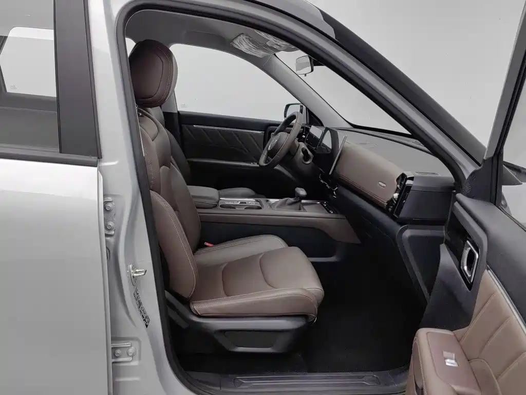 صورة 23 - Wuling Motors Starlight 560